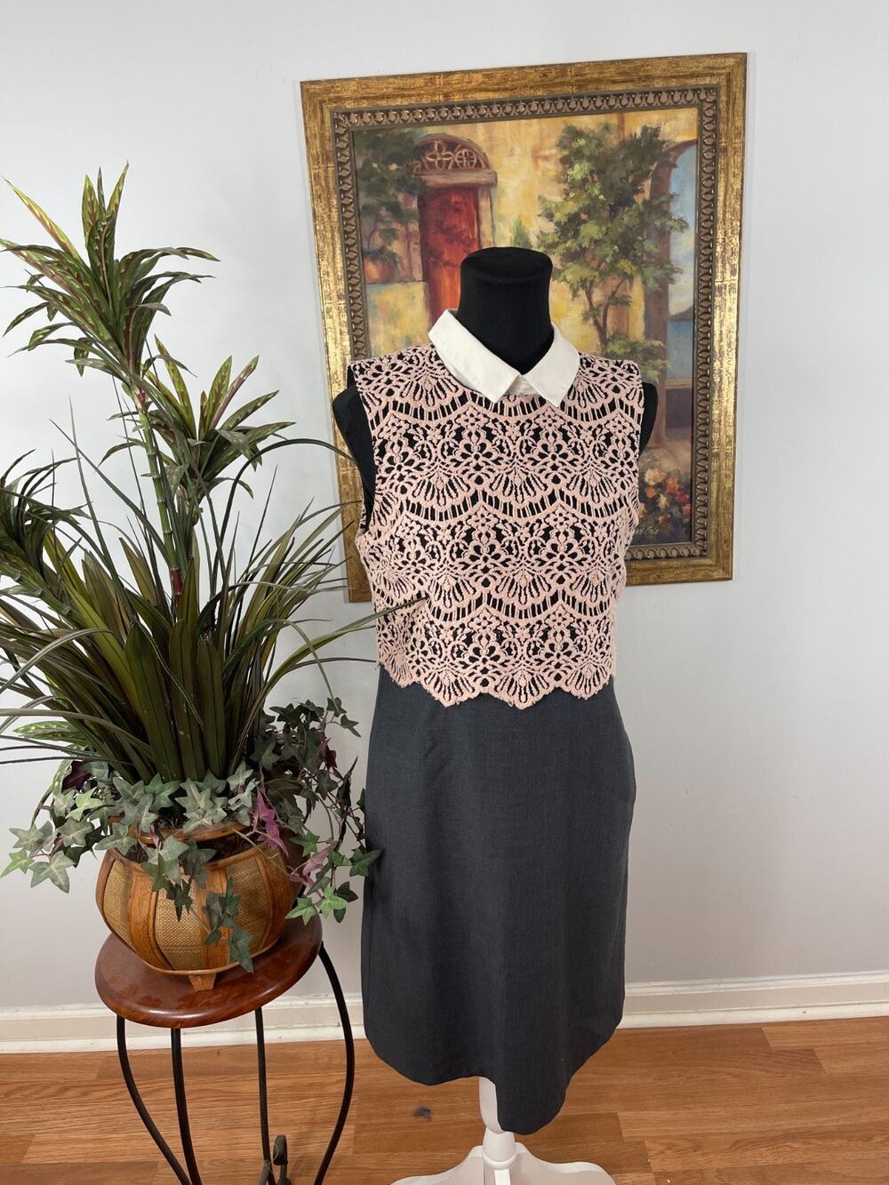 Halogen Sheath Dress Women's Size 6 Pink Lace‎ Overlay Retro Revival Rockabilly